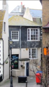 9_Bartholomews,_The_Lanes,_Brighton_(December_2016)