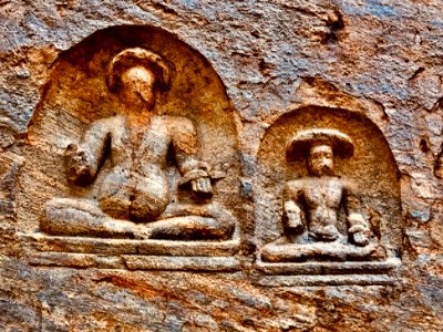 8th_century_Thirupparankundram_cave_temple,_Madurai_district,_Tamil_Nadu_India_-_7
