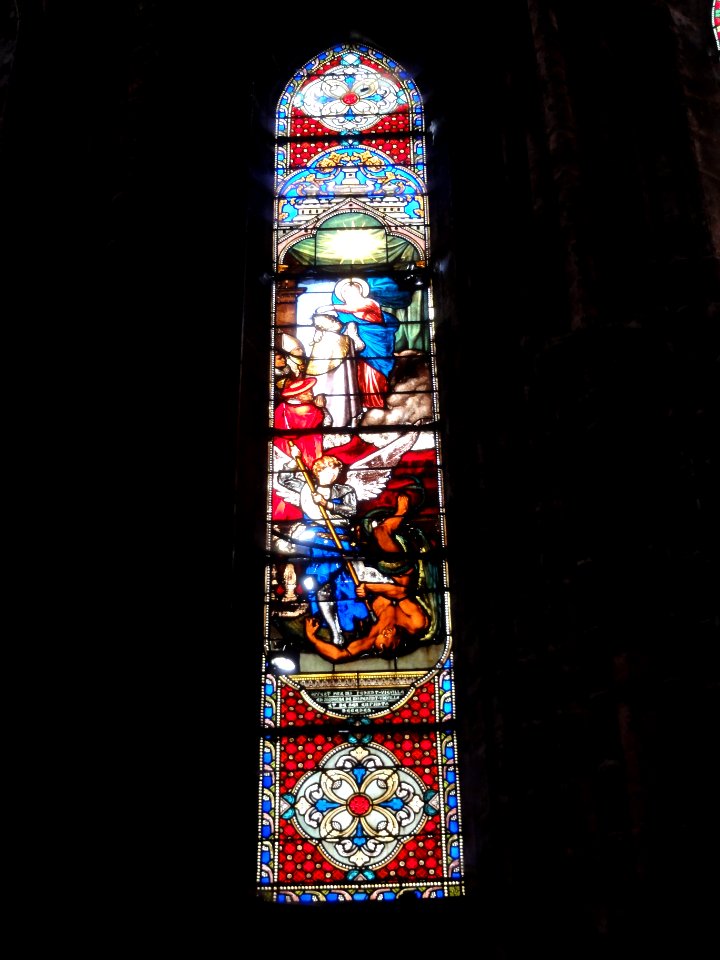 Église_Notre-Dame_de_Vervins,_vitrail_16