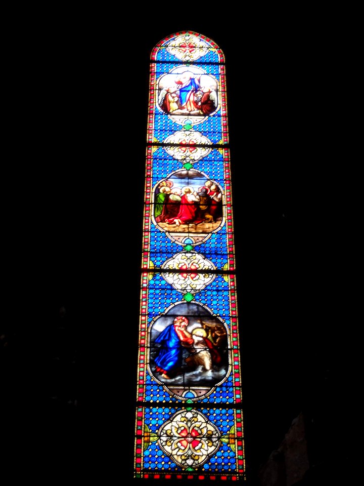 Église_Notre-Dame_de_Vervins,_vitrail_19