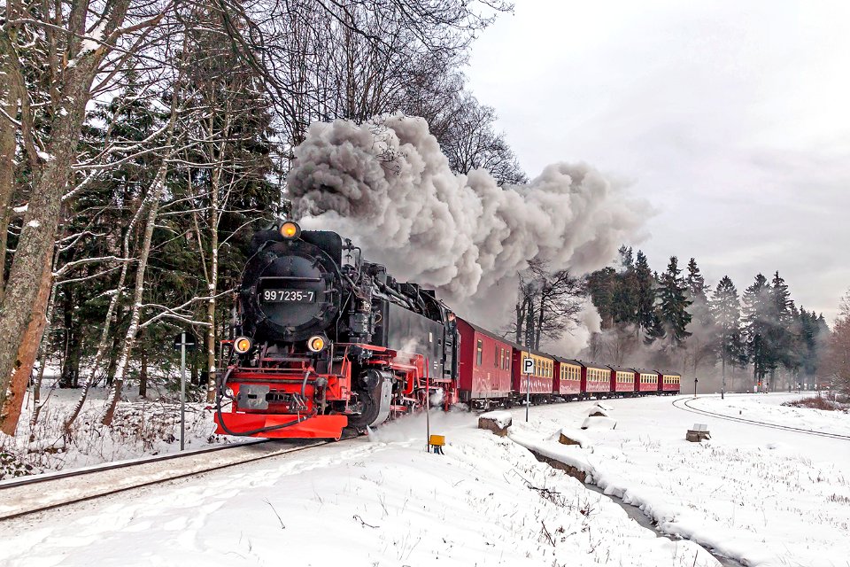 99_7235-7,_Germany,_Saxony-Anhalt,_Drei_Annen_Hohne_Railway_station_(Trainpix_186502)