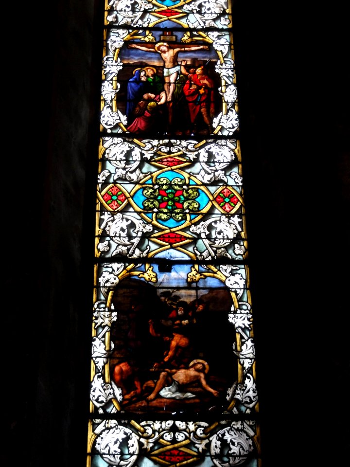 Église_Notre-Dame_de_Vervins,_vitrail_20