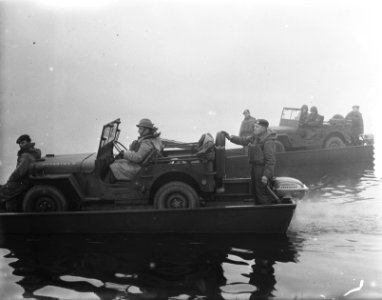 8-uurs_jeeprit_voor_militairen_Tilburg,_Bestanddeelnr_906-1734