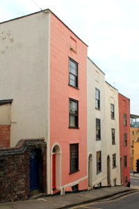 8-11,_York_Place