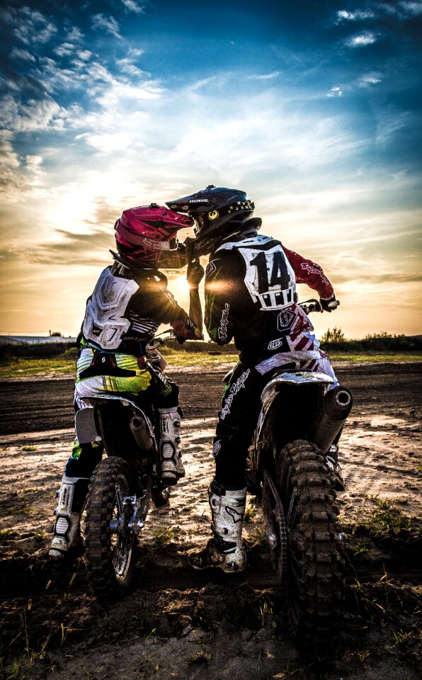 Sport sunset kiss