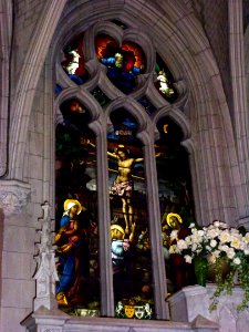 Église_Notre-Dame-de-Grâces_d'Ardres_vitrail_12