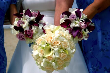 Wedding ladies flowers photo