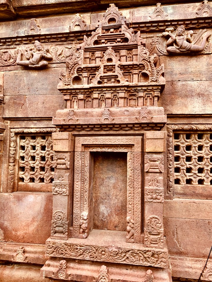 7th_8th_century_Garuda_Brahma_Temple,_Navabrahma_group,_Alampur,_Telangana_India_-_46