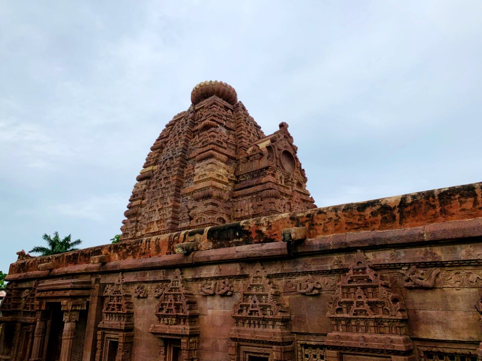 7th_8th_century_Garuda_Brahma_Temple,_Navabrahma_group,_Alampur,_Telangana_India_-_70
