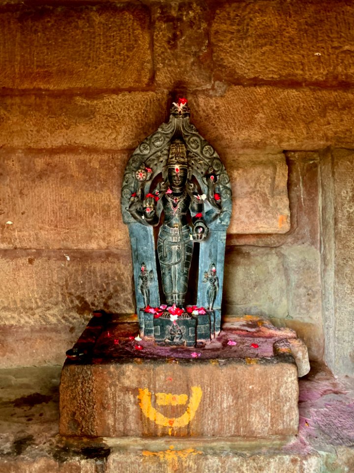 7th_century_Sangameshwara_Temple,_Alampur,_Telangana_India_-_20