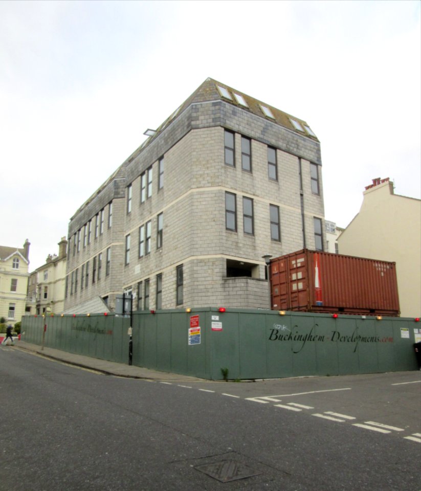 80_Buckingham_Road,_West_Hill,_Brighton_(December_2016)_(1)