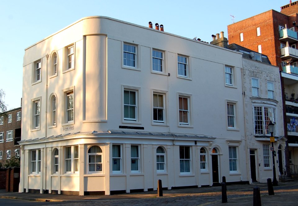 88–96_St_George's_Square,_Old_Portsmouth_(NHLE_Code_1387160)_(April_2019)