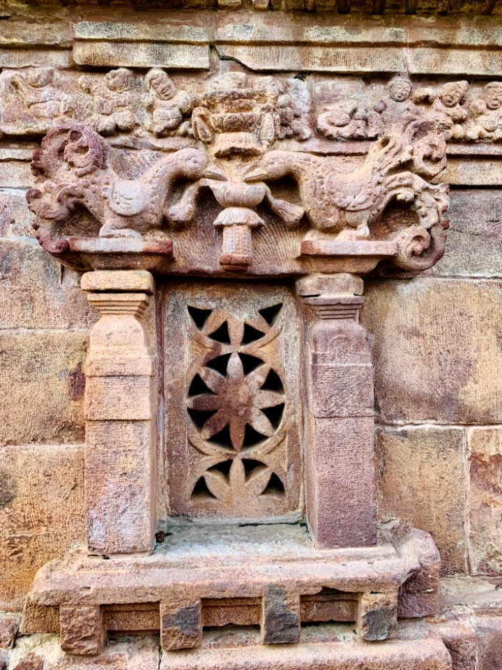 7th_century_Sangameshwara_Temple,_Alampur,_Telangana_India_-_28