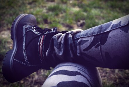 Moro legs footwear