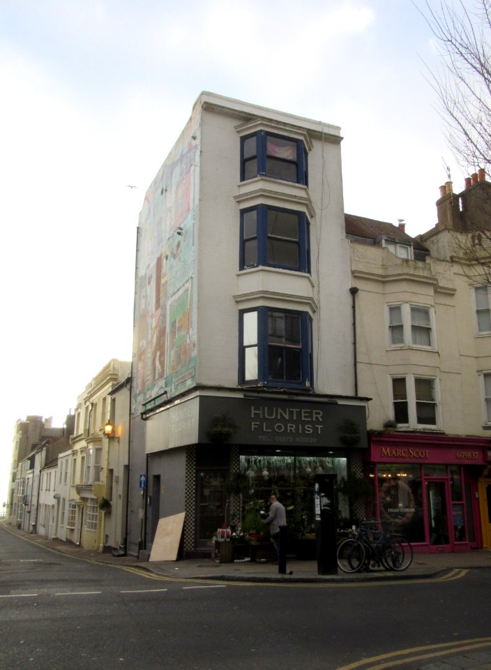 83_St_James's_Street,_Kemptown,_Brighton_(December_2016)