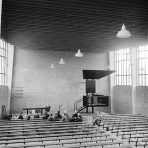 826e_Gereformeerde_kerk_gereed_in_Buitenveldert_te_Amsterdam_De_Pelgrimskerk_i,_Bestanddeelnr_915-8594