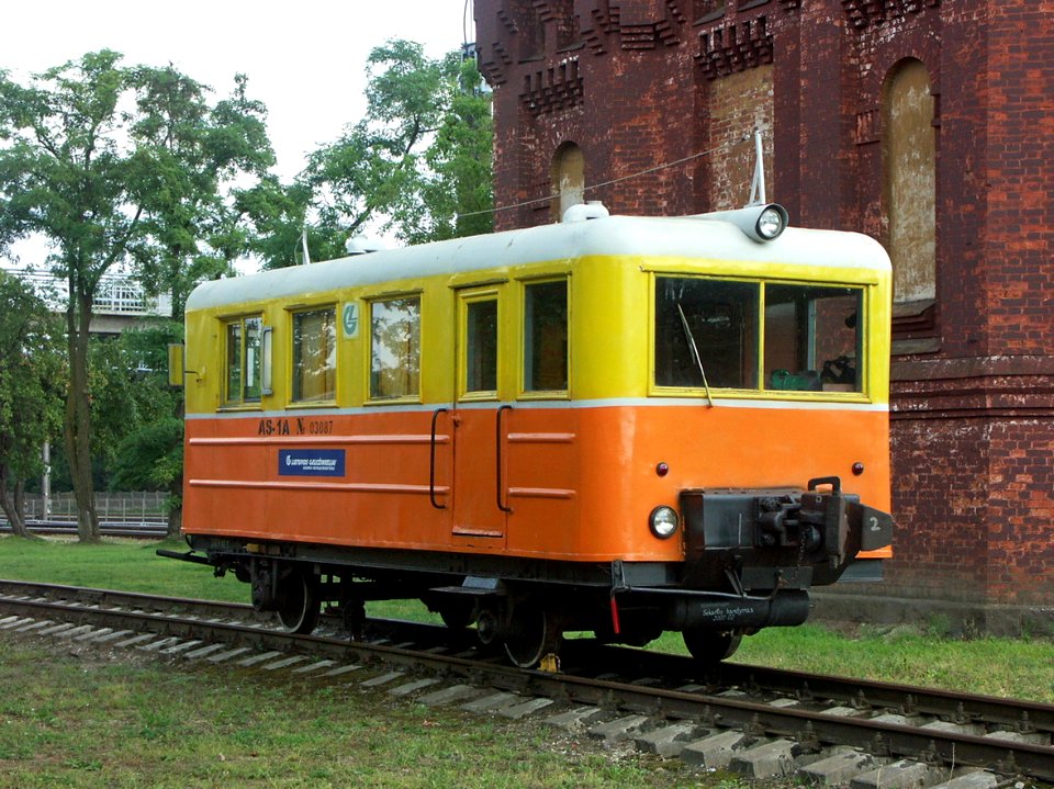АС1А-3087,_Lithuania,_Kaišiadorys,_Kaišiadorys_railway_station_(Trainpix_91845)