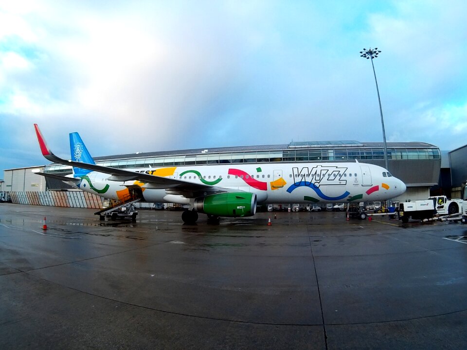 Wizzair wizz luton