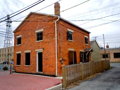 818_S_Lafayette_Ft_W_IN