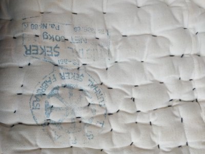Şeker_çuvalından_yapılmış_yorgan_02