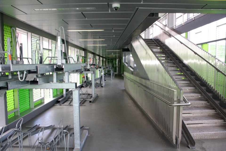 Älvsjö_station_-_augusti_-_3