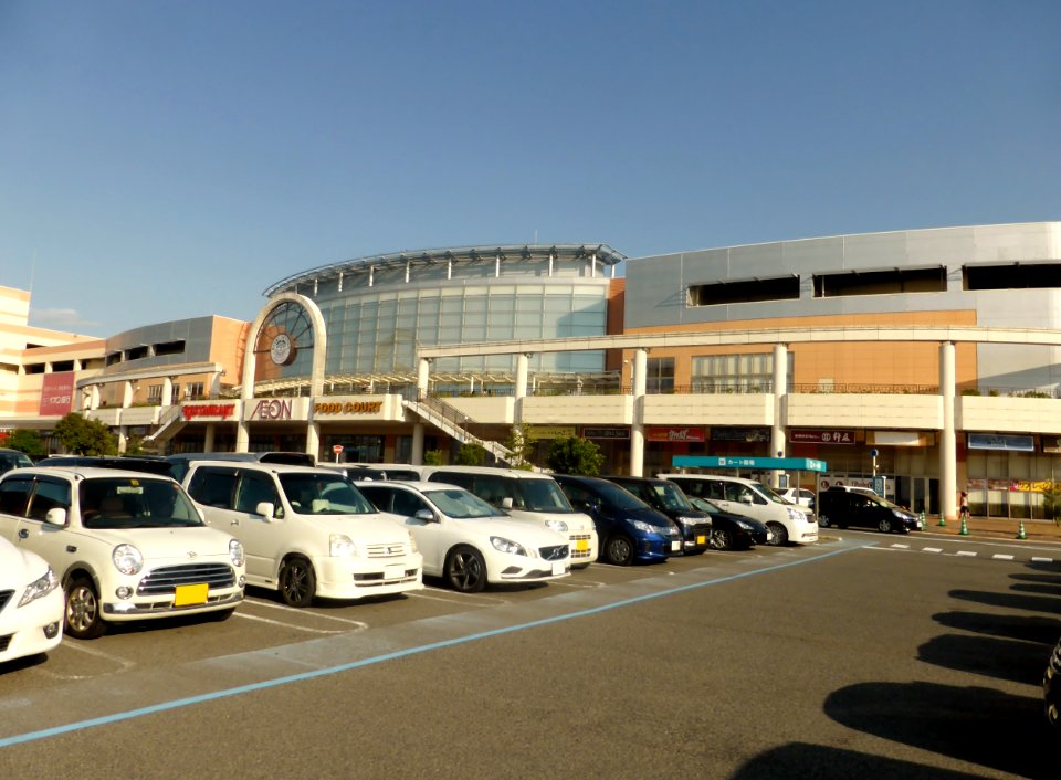 ÆON_MALL_Rinku_Sennan_(2)