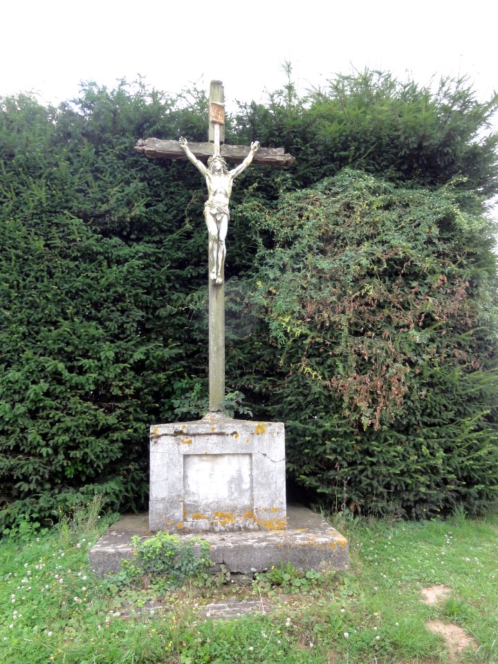 Étreillers_(Aisne)_croix_de_chemin_B