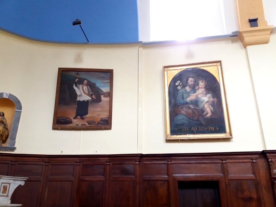 Église_Saint-Pierre-aux-liens_de_Labeaume_-_Tableaux_de_Saint_Régis_et_Saint_Joseph