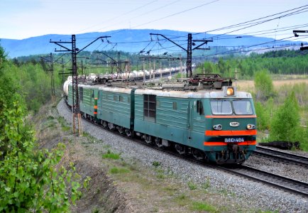 ВЛ10К-484,_Россия,_Челябинская_область,_станция_Флюсовая_(Trainpix_188178)