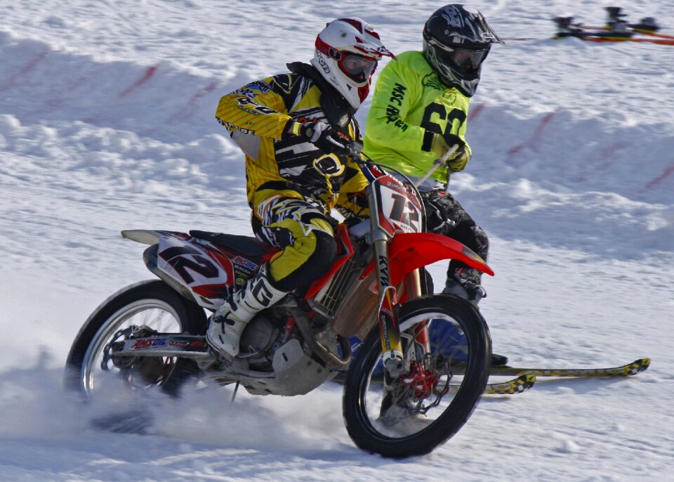 Winter sports snow speed