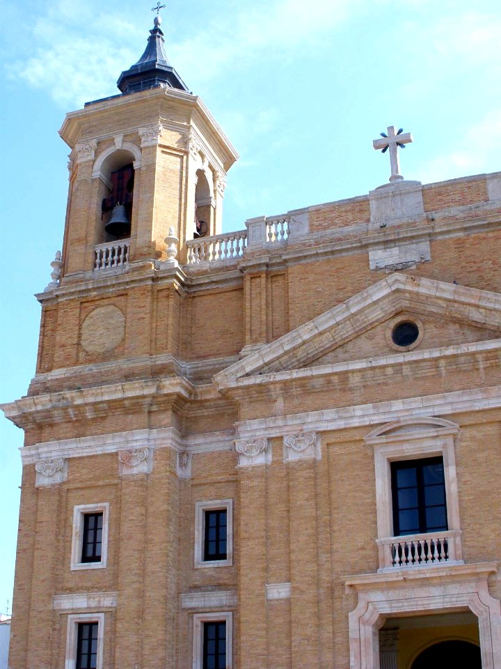 Épila_-_Iglesia_de_Santa_María_la_Mayor_12