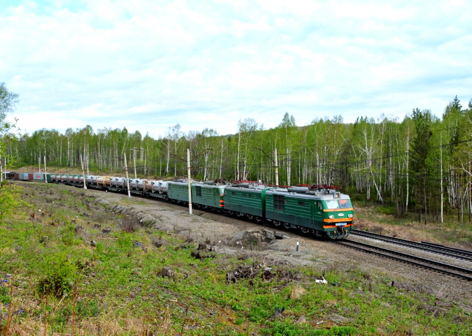 ВЛ10К-443,_Russia,_Chelyabinsk_region,_Urzhumka_-_Khrebet_stretch_(Trainpix_196592)