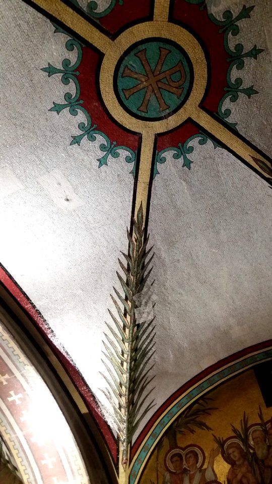 Église_Saint-Nizier_de_Lyon_-_Crypte_-_Mosaïque_au_plafond_2