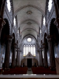 Église_du_Saint-Sacrement_-_Nef_côté_sud