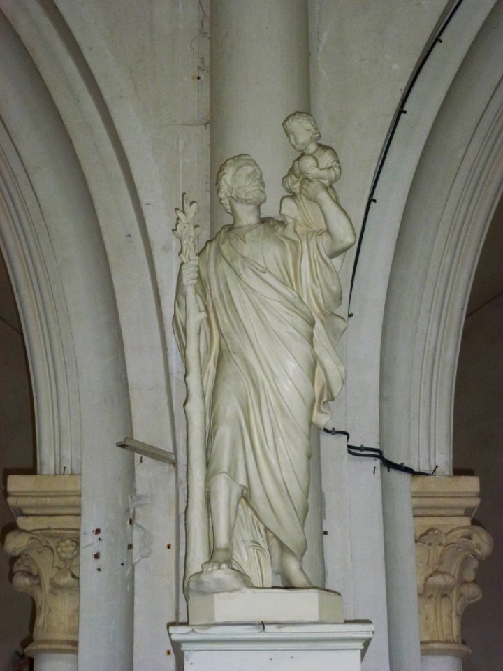 Église_Saint-Louis_de_Pont-Authou,_statue_St.Christophe_à_l'Enfant