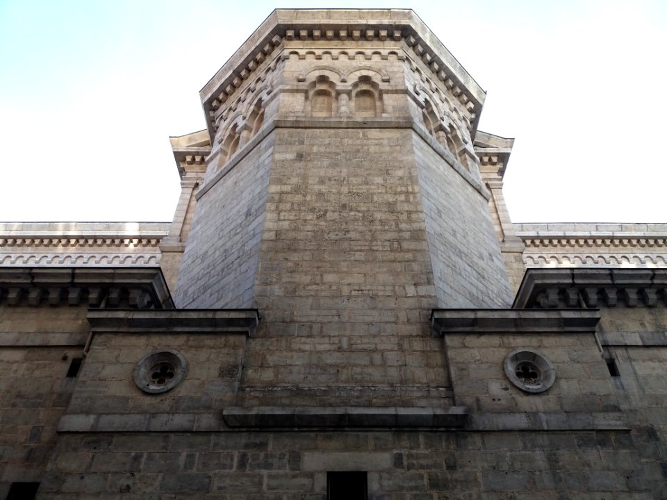 Église_Saint-Joseph_des_Brotteaux_-_Haut_du_côté_sud
