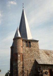 Église_Saint-Martin_de_Fontaine-lès-Vervins_en_1991
