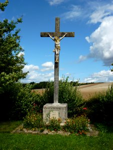Écly_(Ardennes)_croix_de_chemin