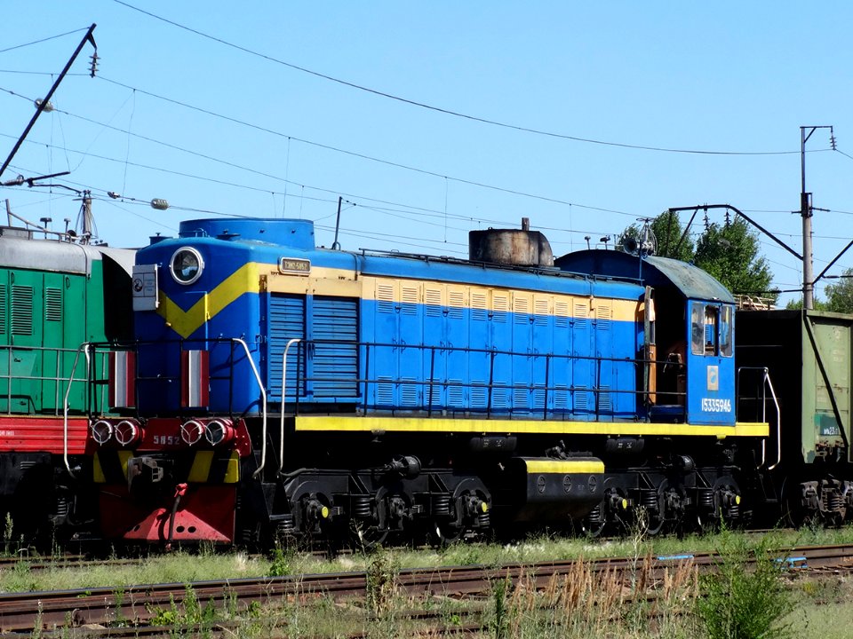 ТЭМ2-5852,_Kazakhstan,_Karaganda_region,_Karaganda-Sorting_station_(Trainpix_137684)