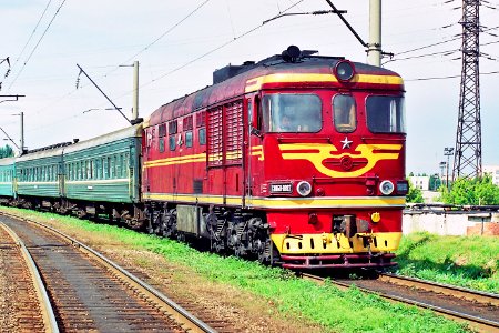 ТЭП60-0882,_Russia,_Saratov_region,_Saratov-I-Passenger_-_Saratov-II_stretch_(Trainpix_179486)