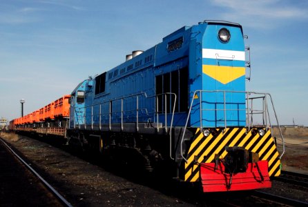 ТЭМ7А-0429,_Казахстан,_Карагандинская_область,_станция_Породная_(Trainpix_29802)