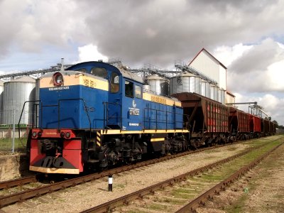 ТГМ3Б-2742,_Литва,_Шяуляйский_уезд,_станция_Йонишкис_(Trainpix_90536)