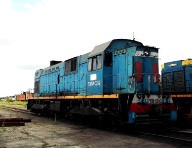 ТЭМ7А-0242,_Казахстан,_Карагандинская_область,_депо_КПТУ_(Trainpix_33280)
