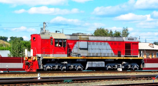 ТЭМ2-7477,_Россия,_Алтайский_край,_станция_Бийск_(Trainpix_139367)