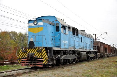 ТЭМ7А-0307,_Украина,_Харьковская_область,_станция_Шебелинка_(Trainpix_47653)