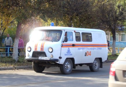 УАЗ_452_газоспасателей_КотласГазСервис,_Коряжма_(01)