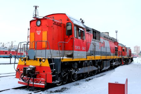 ТЭМ7А-0413,_Россия,_Алтайский_край,_депо_Барнаул_(Trainpix_152479)