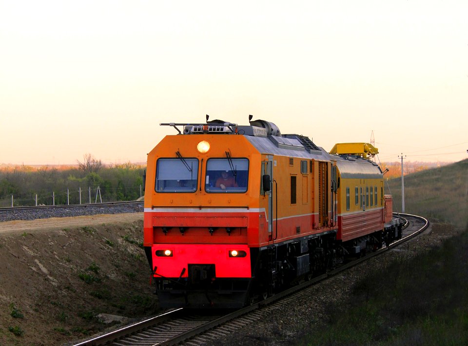 УТМ5-012,_Россия,_Краснодарский_край,_перегон_Юровский_-_Красная_Стрела_(Trainpix_163669)