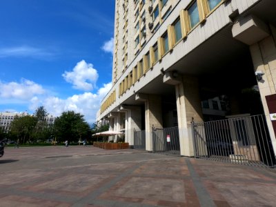 Москва_Коровий_Вал_9_2019-07_3