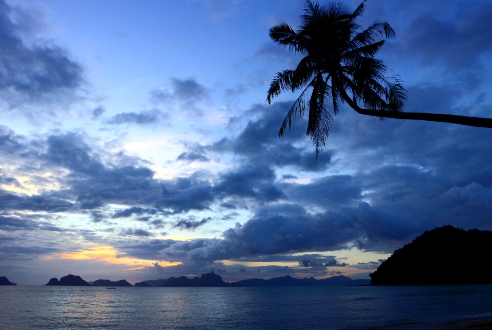 Clouds sunset water